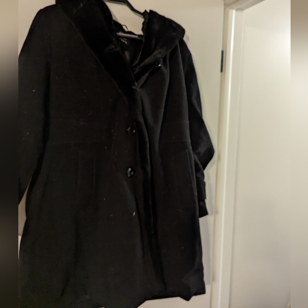 Beautiful oversized long faux fur coat